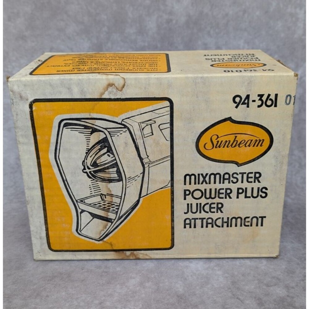 Sunbeam MixMaster Power Plus Juicer Attachment Model 94-361 Unopened Box Damage